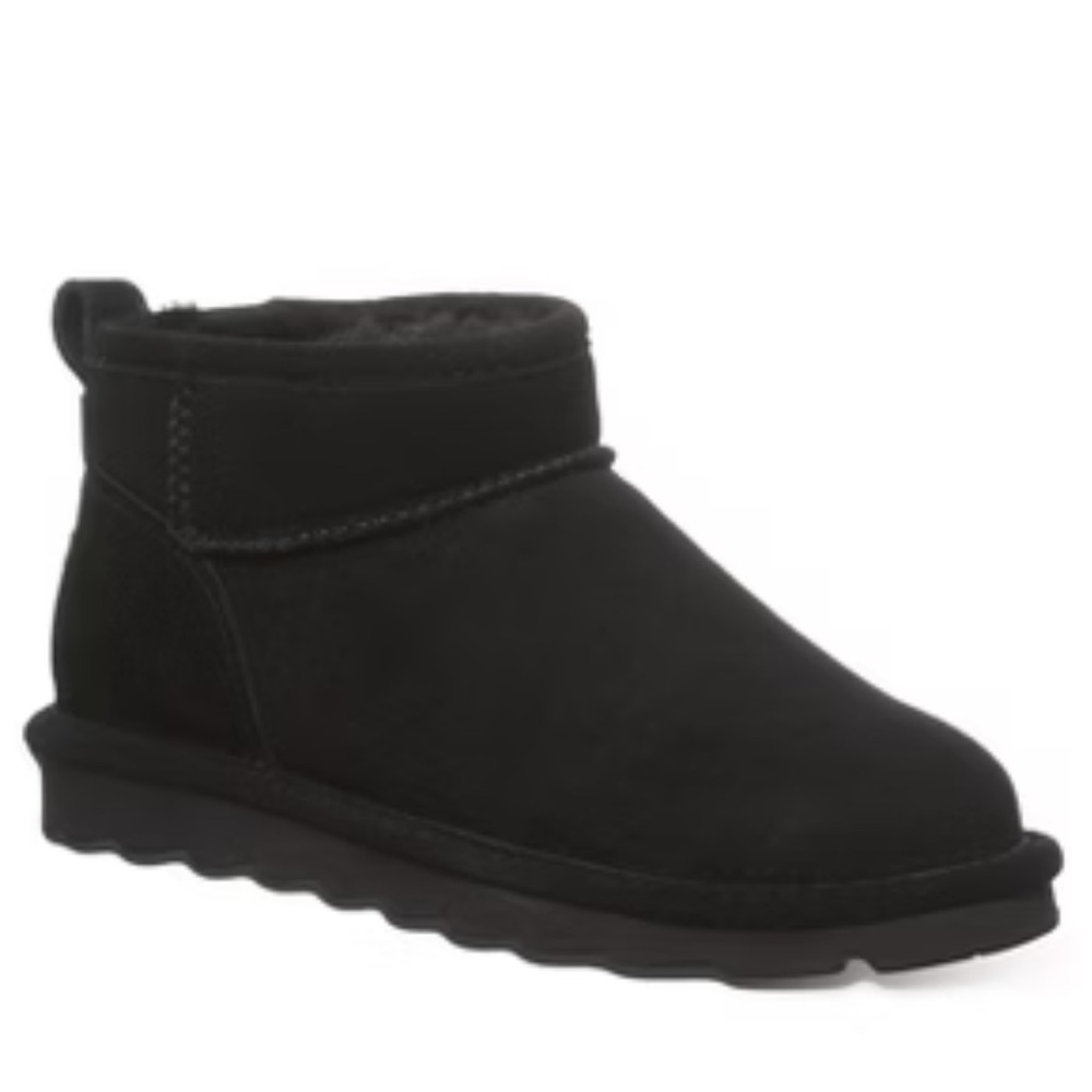 BearPaw Black Winter Boots